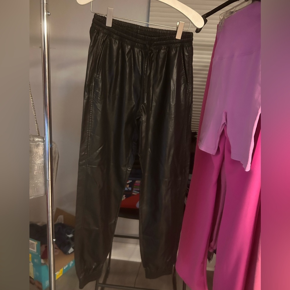Zara Black Jogger Track Pants